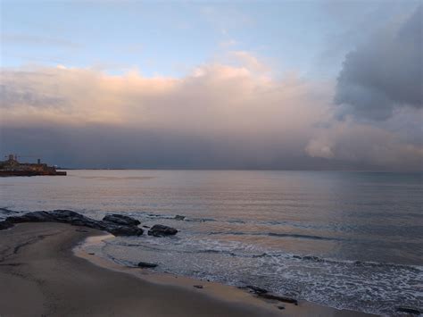 La tarde de hoy en Montevideo : r/uruguay