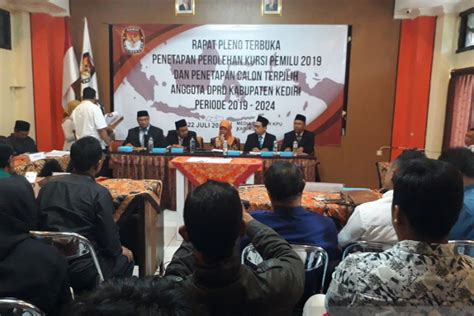 Kpu Kabupaten Kediri Tetapkan Perolehan Kursi Anggota Dprd Antara News