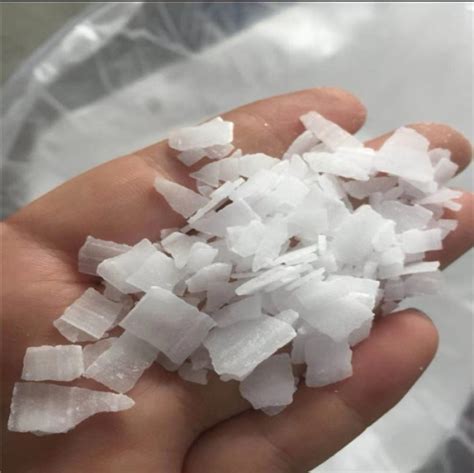 Sodium Hydroxide Caustic Soda Pearls Flakes Used In Industrial