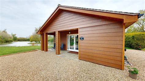 The Swallow Lodge At Lakeside Retreats Matterport D Showcase