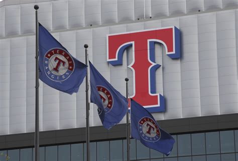 Texas Rangers History Today: Hello Win Column, For the First Time ...