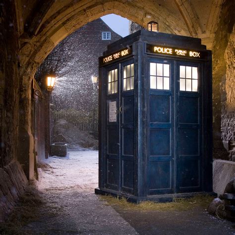 Doctor Who Tardis Back Doctor Who' Image – David Tennant Is Back In