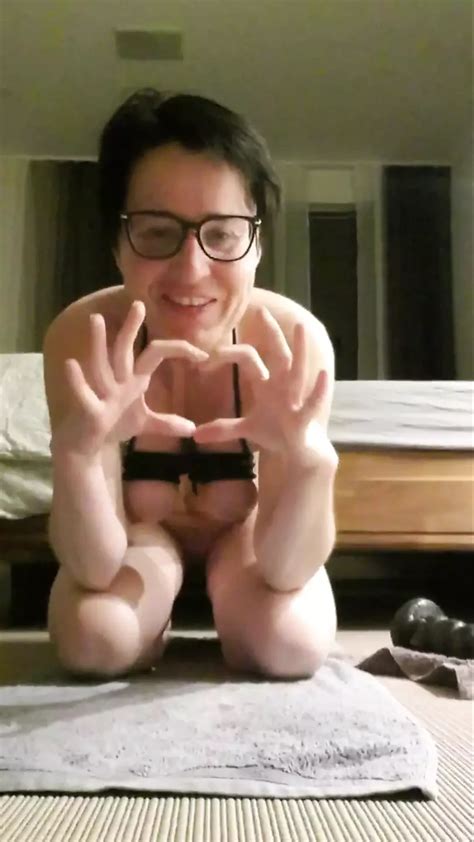 La MILF Julie Gode Anal Monstrueux XHamster
