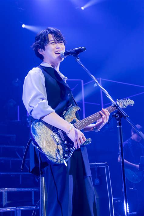 土岐隼一、声優デビュー10周年・アーティスト活動4周年・自身の誕生日を祝したライブを映像作品に Barks