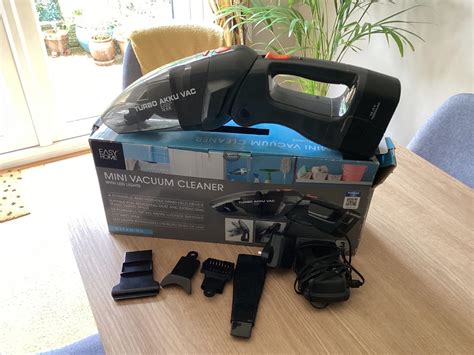 Mini Vacuum Cleaner In S40 Chesterfield For 12 00 For Sale Shpock