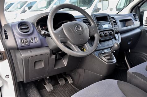 Opel Vivaro L H Doka Locuri Levis Automobile