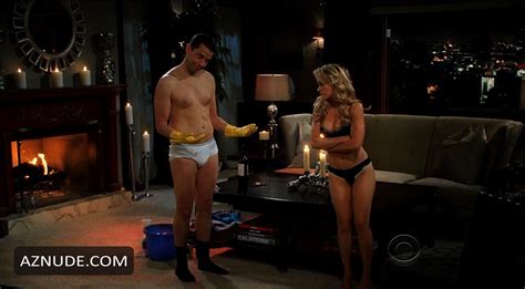 KELLY STABLES Nude AZNude