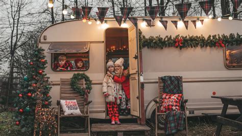 RV Christmas Decorations You Ll Actually Love Getaway Couple