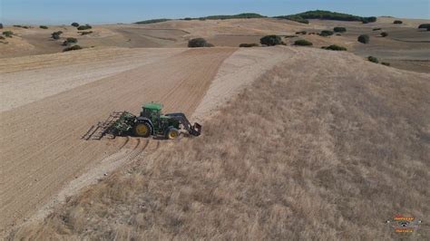 Tractor Arando La Tierra YouTube