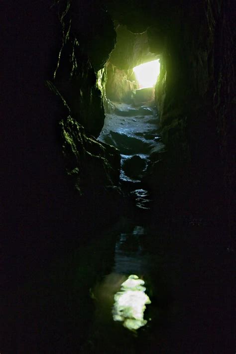 Baignade La Source Deau Chaude De Cambioula Ou Combioula Transpiree