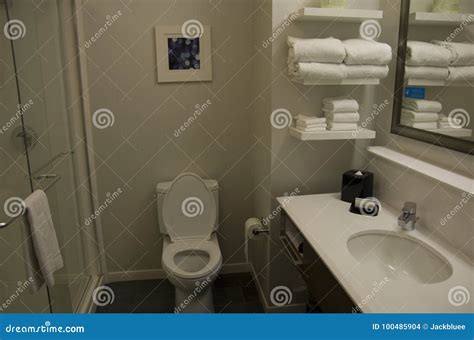 Small Neat Hotel Bathroom Design Stock Photo - Image of tower, bathroom: 100485904