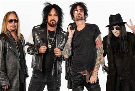 Who Are The Female Singers In Motley Crue At Jason Collins Blog