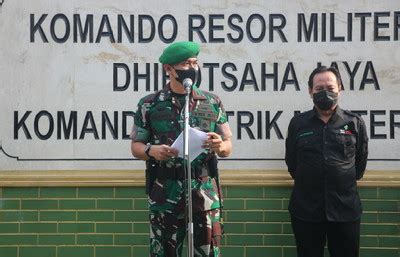 Dandim Tulungagung Pimpin Apel Pemberangkatan Kirab Bendera Merah Putih