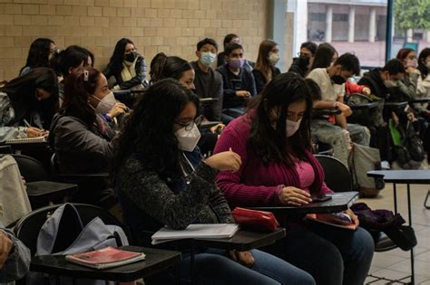 Quieres Viajar Al Extranjero Lanzan Beca UNAM 2022 Para Estudiar