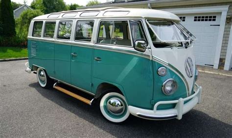 1964 Volkswagen 21 Window Deluxe Samba Type II Bus Fiore Motors