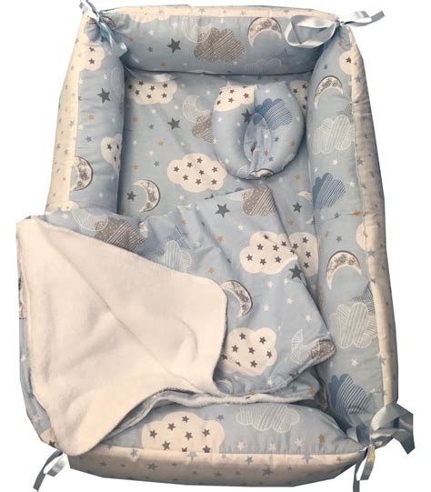 Cuib Babynest Bebelusi Cu Nume Personalizat Cusute Cu Mult Drag