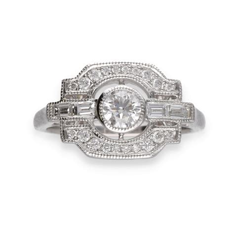 Bague Style Art D Co En Or Gris Cts Avec Cts De Diamants Au