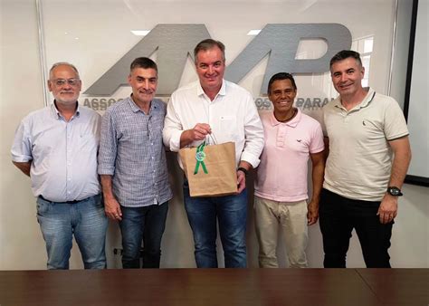 Prefeito Emerson Toledo Pires De Cambira Visita