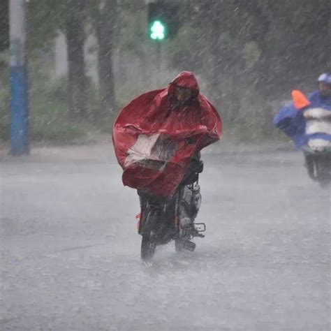 强降水雷雨大风强对流！影响海南的首个热带气旋将出现！天气地区灾害