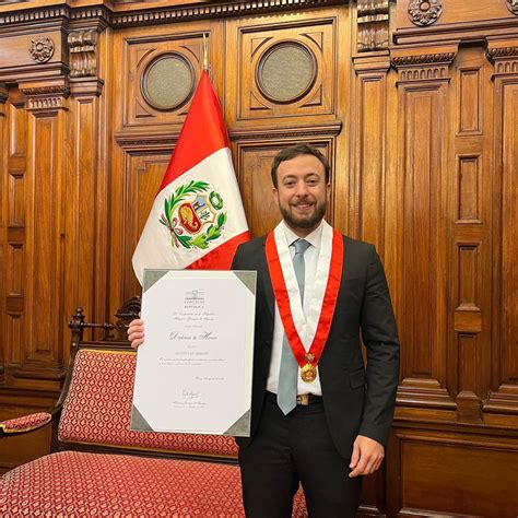 Jcm On Twitter Rt Agustinlaje Hoy Fui Distinguido Con La Medalla De