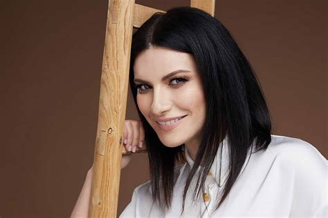 Laura Pausini Celebra 30 Anni In 24 Ore