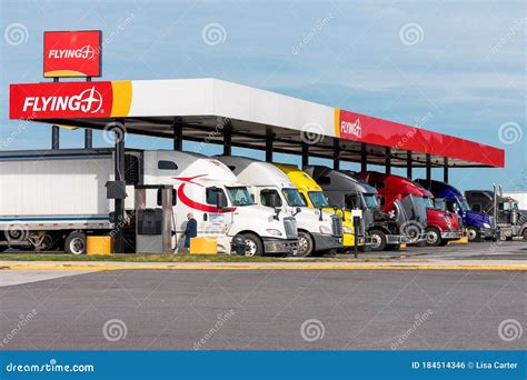 Pilot Flying J Truck Stop Fuel Island Full Of Tractor Trailers