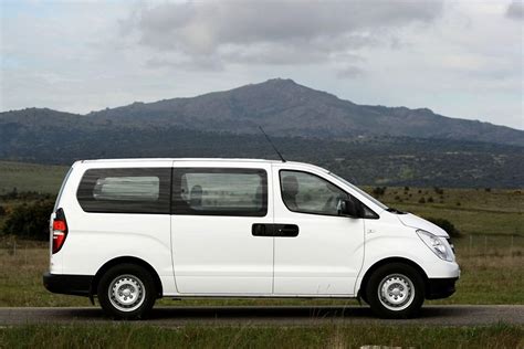 Hyundai H1 Van Photo Gallery #1/10