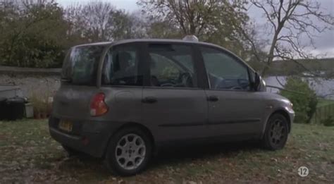 IMCDb org 1999 Fiat Multipla 1a serie 186 in La fidélité 2000