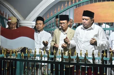 Pj Bupati Bekasi Hadiri Haul Kh Raden Mamun Nawawi Ke