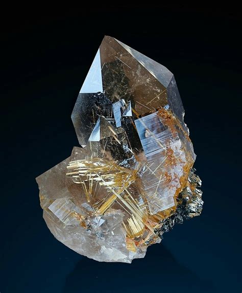 Geology Page On Twitter Rutile Quartz Geology Geologypage