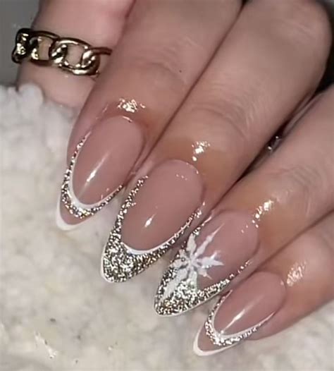 Pin by Marina Carrillo on uñas Fancy nails designs Christmas gel