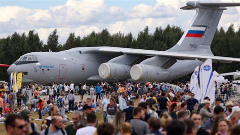 Russia Starts Building Upgraded ‘Doomsday Plane’ – Reports - The Moscow Times