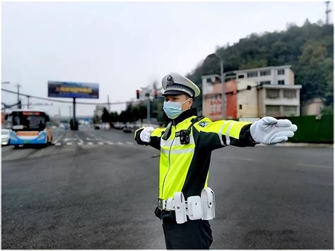 【節日我在崗】貴陽交警堅守在路上 壹讀