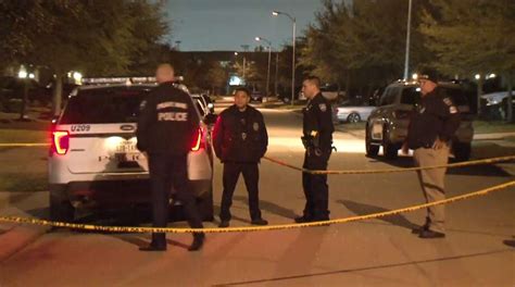 Pearland Police Find Three Bodies In Home After Report Of Shooting Houston Chronicle