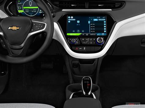 2020 Chevrolet Bolt: 12 Interior Photos | U.S. News