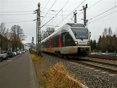 Zwei Gekuppelte Zweiteilige Stadler FLIRT Der DB Regio NRW Ex ETs Der