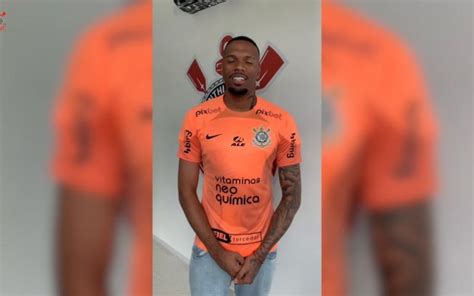 Carlos Miguel Renova O Corinthians Por Mais Anos