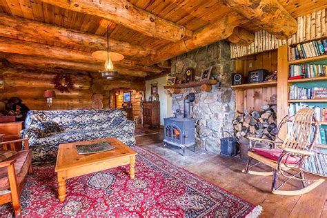 On the Market: A Hand-Carved Log Cabin in Vermont