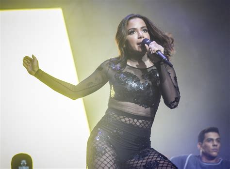 Foto Anitta Foi Elogiada Por Internautas Que Acharam Seu Desempenho