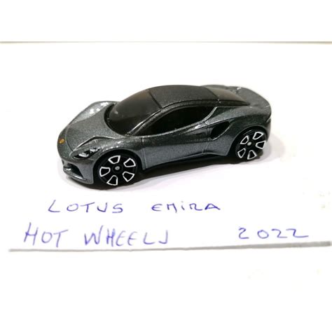 Hot Wheels Lotus Emira