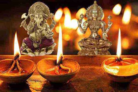 दीपावली पूजा विधि महालक्ष्मी पूजा विधि Diwali Puja Vidhi Maha Laxmi