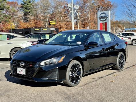 New Nissan Altima Sr D Sedan In Raynham N Mastria