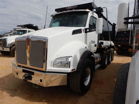 2019 KENWORTH T880 Dump Truck - J.M. Wood Auction Company, Inc.