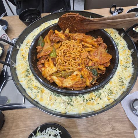 유가네닭갈비 충북혁신도시점 충북혁신도시 닭갈비 볶음밥 맛집 다이닝코드 빅데이터 맛집검색