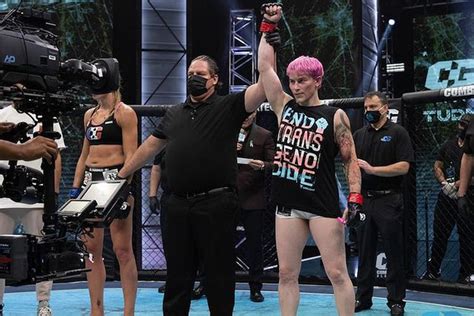 Pol Mica En La Mma Fue H Roe De Guerra Es Mujer Trans Y Casi Ahorca A