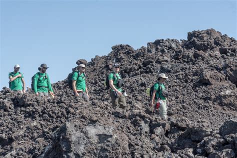 As Se Entrenan Los Astronautas En Lanzarote Los Robots No Son