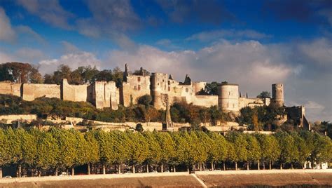 Je Visite Ma R Gion La Forteresse Royale De Chinon France Bleu