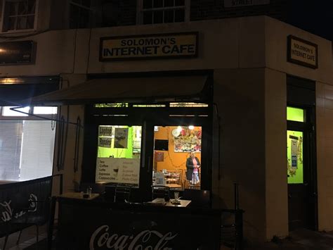 Who Still Uses Londons Internet Cafés Londonist