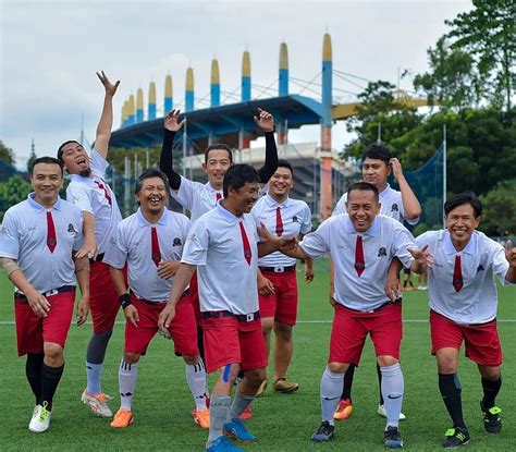 Viral Di Tiktok Jersey Sepak Bola Seragam Sd Bikin Gemes Netizen Berikut Tampilannya Portal