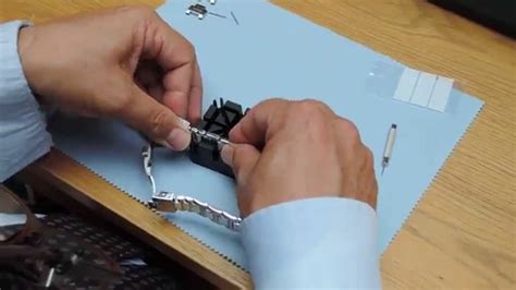 How To Adjust The Metal Bracelet On A Wristwatch Links With Screws